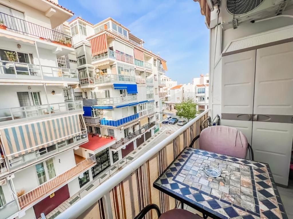 Reformed Studio Apartment In Central Nerja 3K Экстерьер фото